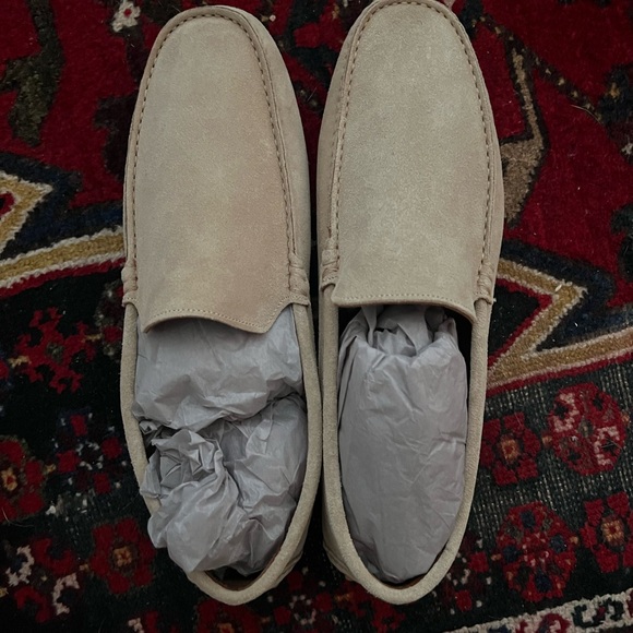 Men’s Size 43 (US M9-9.5) suede driving loafers unworn - Picture 2 of 4